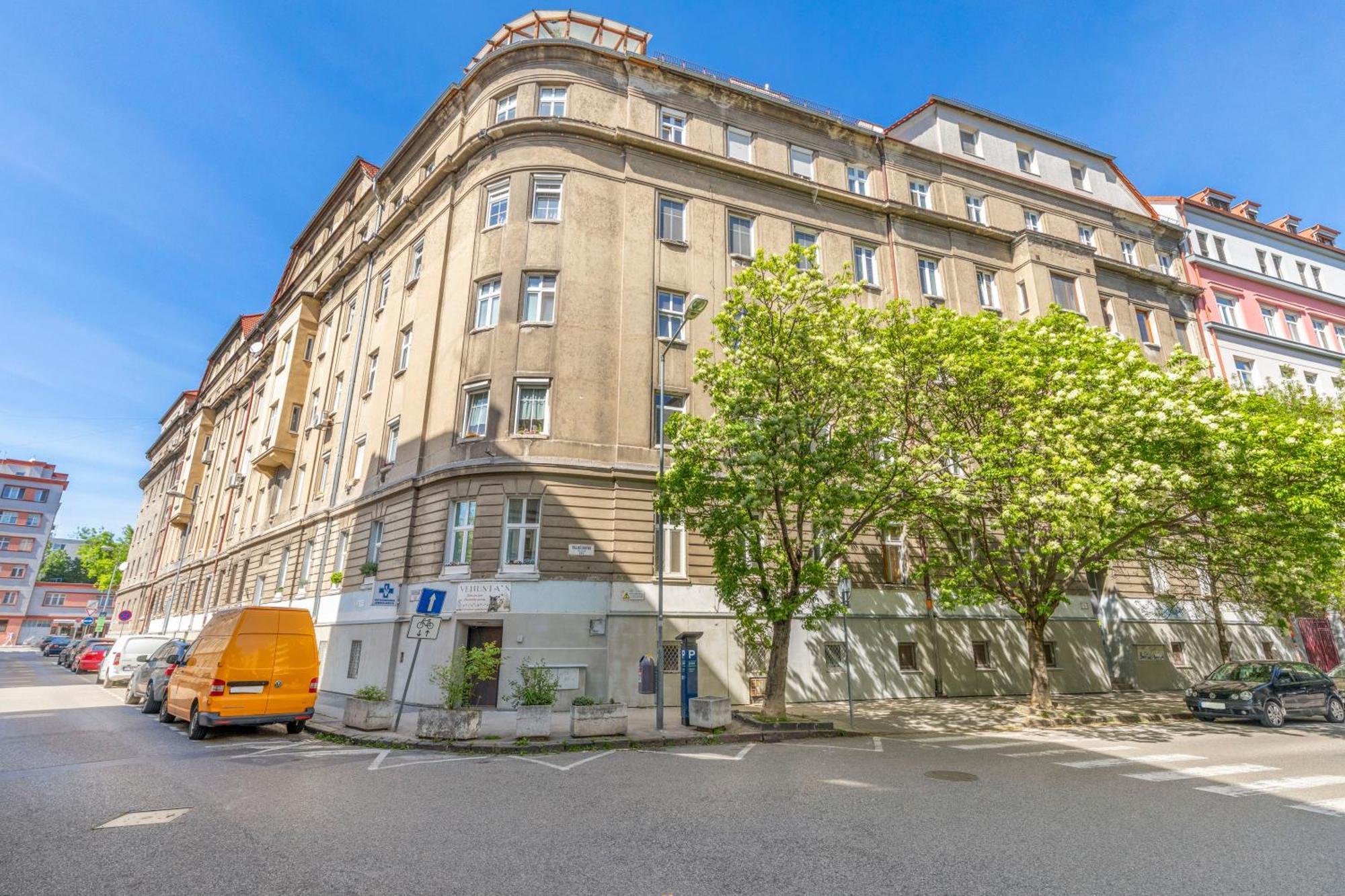 Apartamento Lam Mockingbird - Terrace - Ac Bratislava Exterior foto